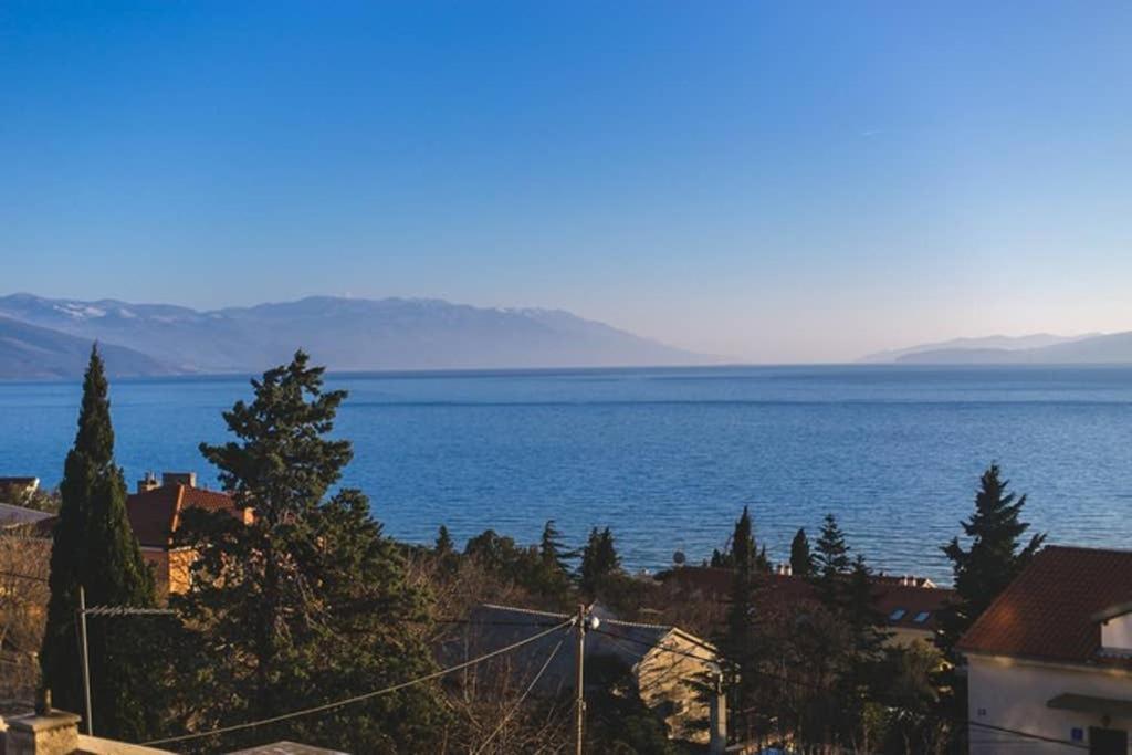 Apartments Novum Novi Vinodolski Zewnętrze zdjęcie